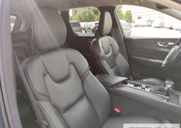 Volvo XC 60 cena 154777 przebieg: 96084, rok produkcji 2019 z Sierpc małe 326